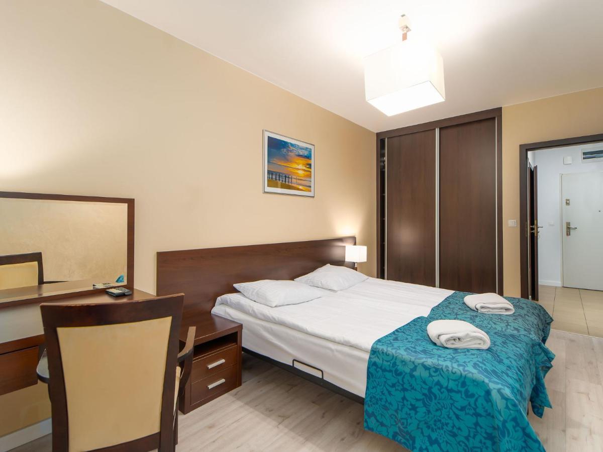 Aquabaltic Apartments Aquarius Kolobrzeg Bagian luar foto